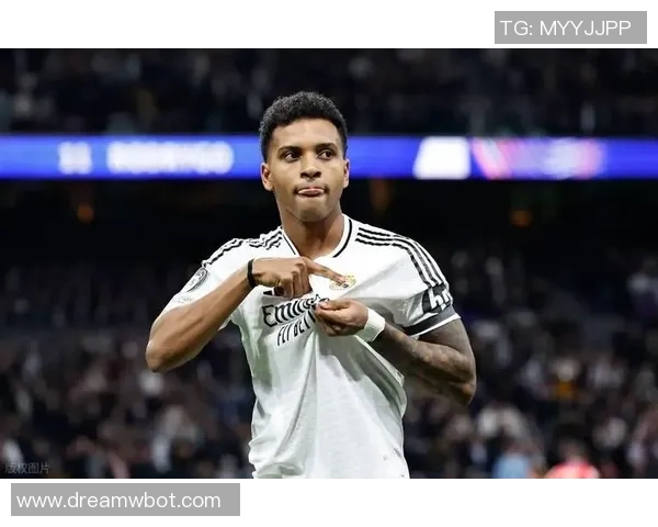 罗德里戈从欧冠英雄到边缘球员的转变与未来在皇马的命运探讨 罗德里戈从欧冠英雄到边缘球员的转变与未来在皇马的命运探讨